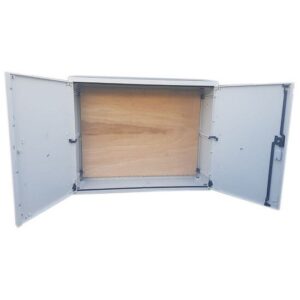 3 Phase Meter Box W1060 x H800 x D320 mm GRP Cabinet