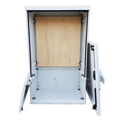 530x910x320 GRP Kiosk cabinet 3 phase meter box